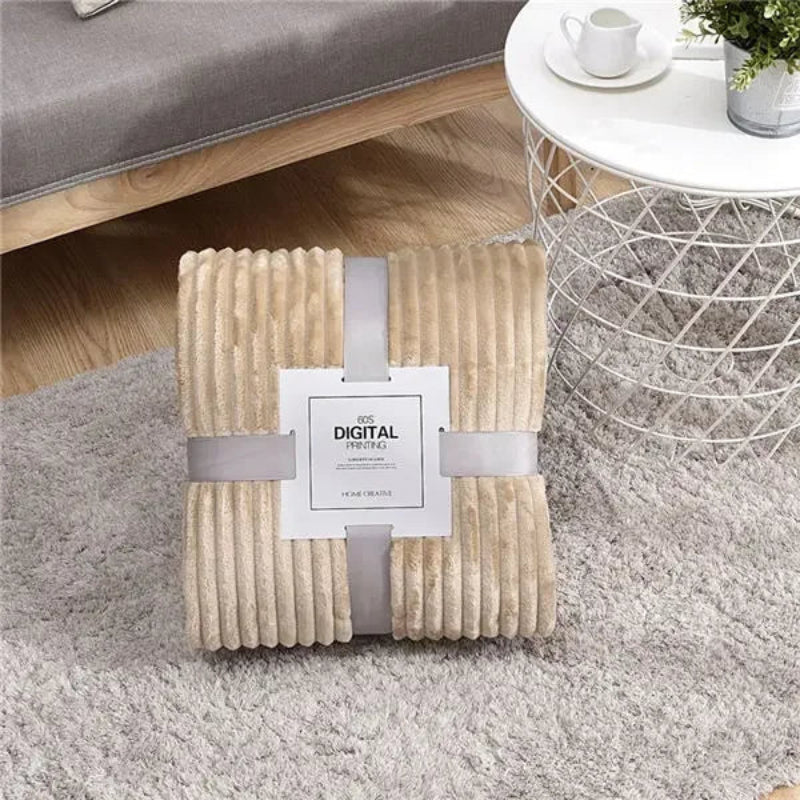 Plush Blanket Polyester Ribbed Surface Machine Washable Lightweight