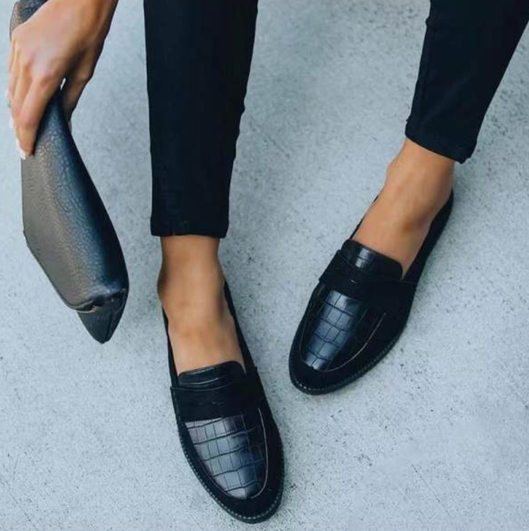 Hannah | Crocodile Texture Loafers for Women Fashion