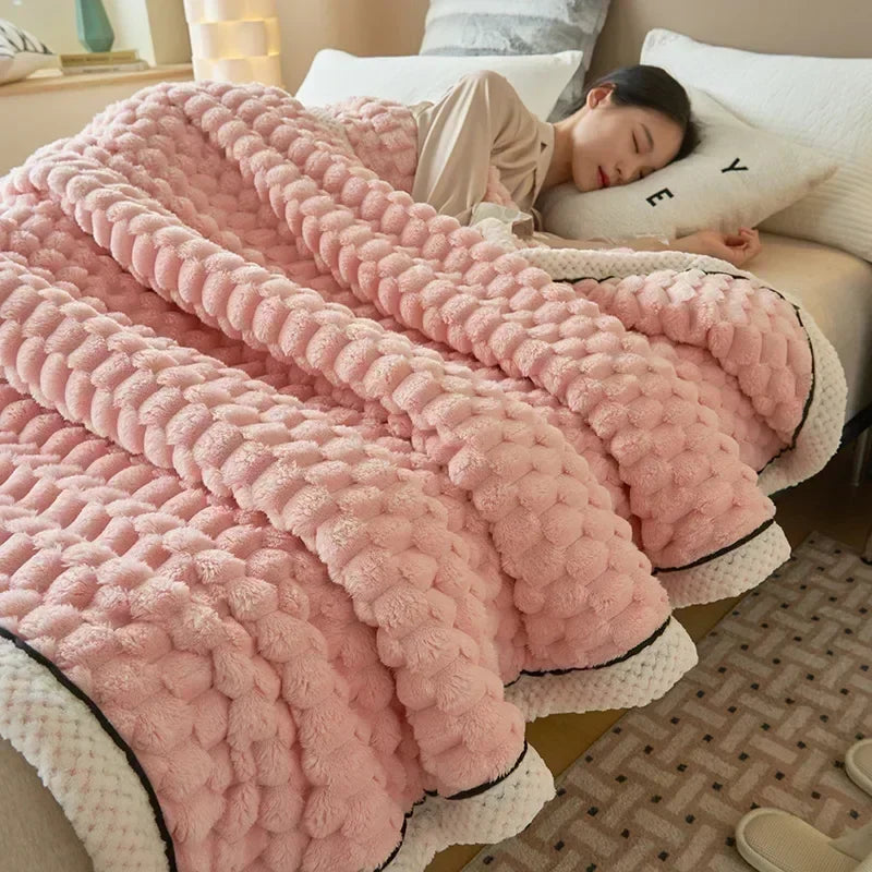 Flocked Flannel Blanket Polyester Textured Surface Indoor Use
