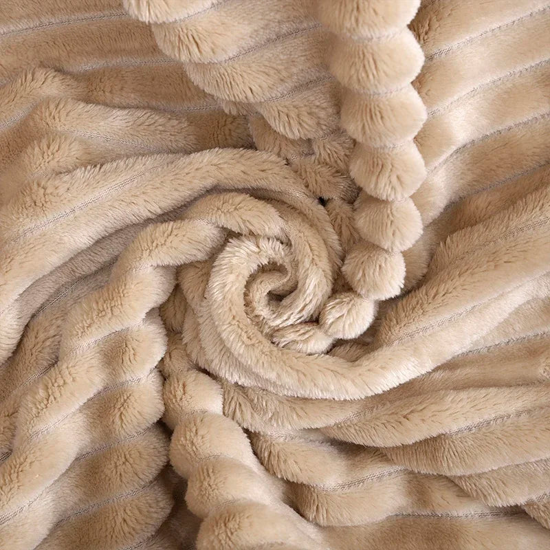 Plush Blanket Polyester Ribbed Surface Machine Washable Lightweight